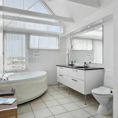 Holiday home In With Kitchen *
